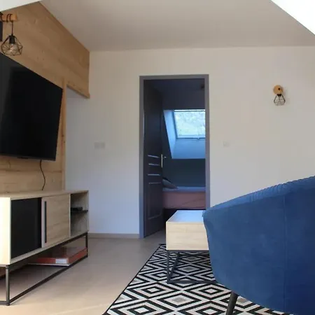 Famille & Bain Nordique, Chez Bubu, Ecole Renovee Au Coeur Des Vosges Apartment Rupt-sur-Moselle