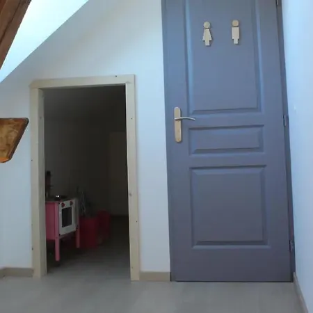 Apartment Famille & Bain Nordique, Chez Bubu, Ecole Renovee Au Coeur Des Vosges *