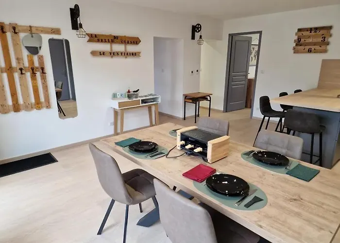 Famille & Bain Nordique, Chez Bubu, Ecole Renovee Au Coeur Des Vosges 아파트