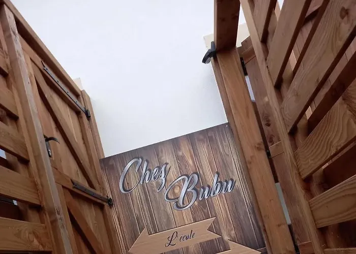 아파트 Famille & Bain Nordique, Chez Bubu, Ecole Renovee Au Coeur Des Vosges *