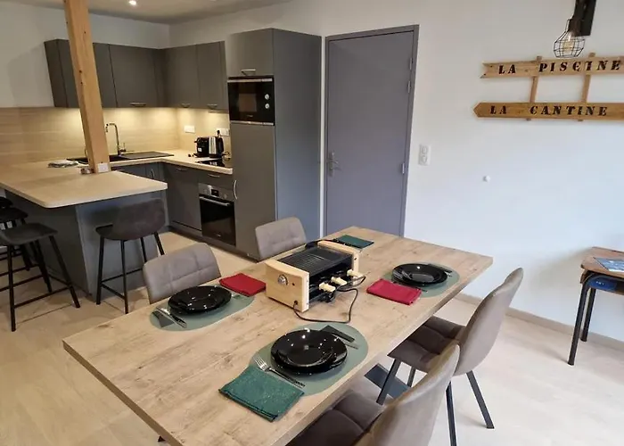 Famille & Bain Nordique, Chez Bubu, Ecole Renovee Au Coeur Des Vosges 아파트 *