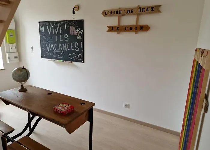 Famille & Bain Nordique, Chez Bubu, Ecole Renovee Au Coeur Des Vosges 아파트 *